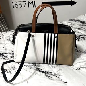Henri Bendel Purse